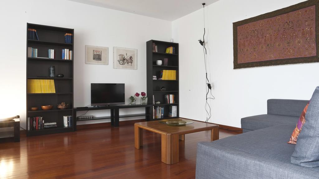 Italianway-Zanella Apartment Milan Exterior photo